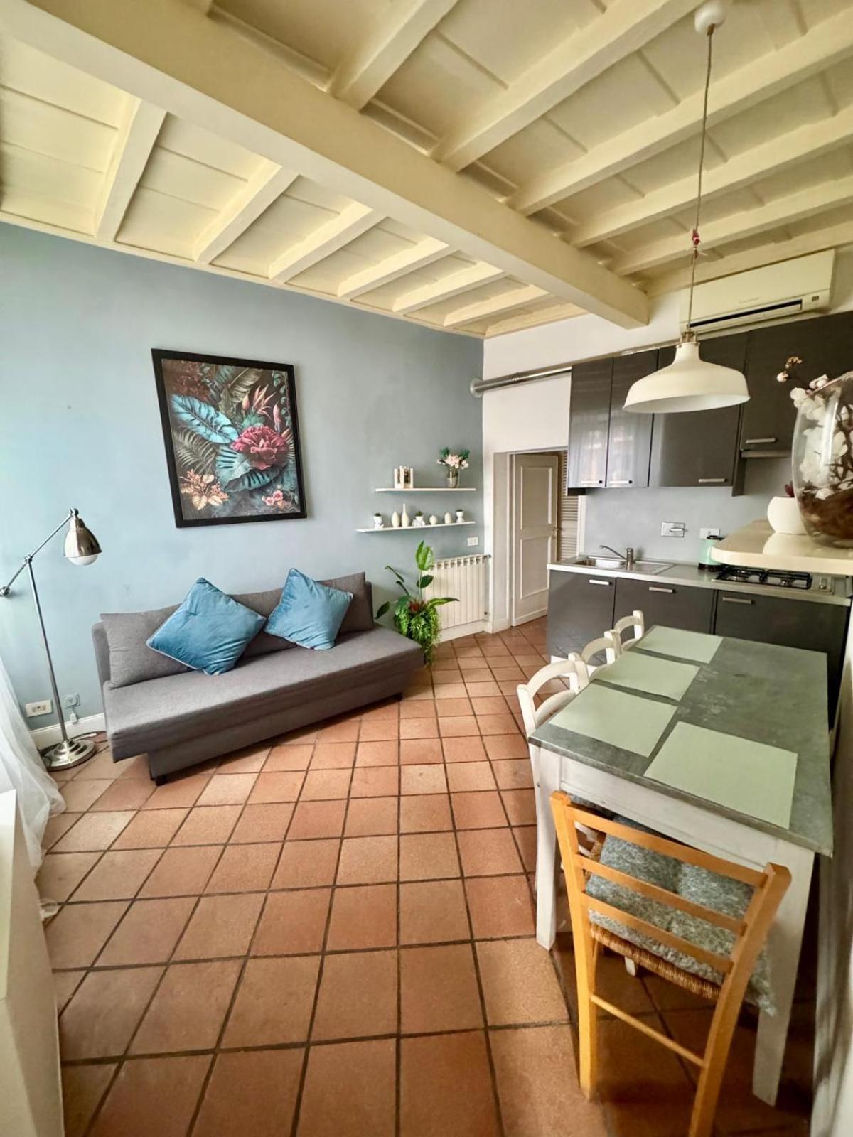 Apartment Trastevere Rome's Heart Charming 8 Rome