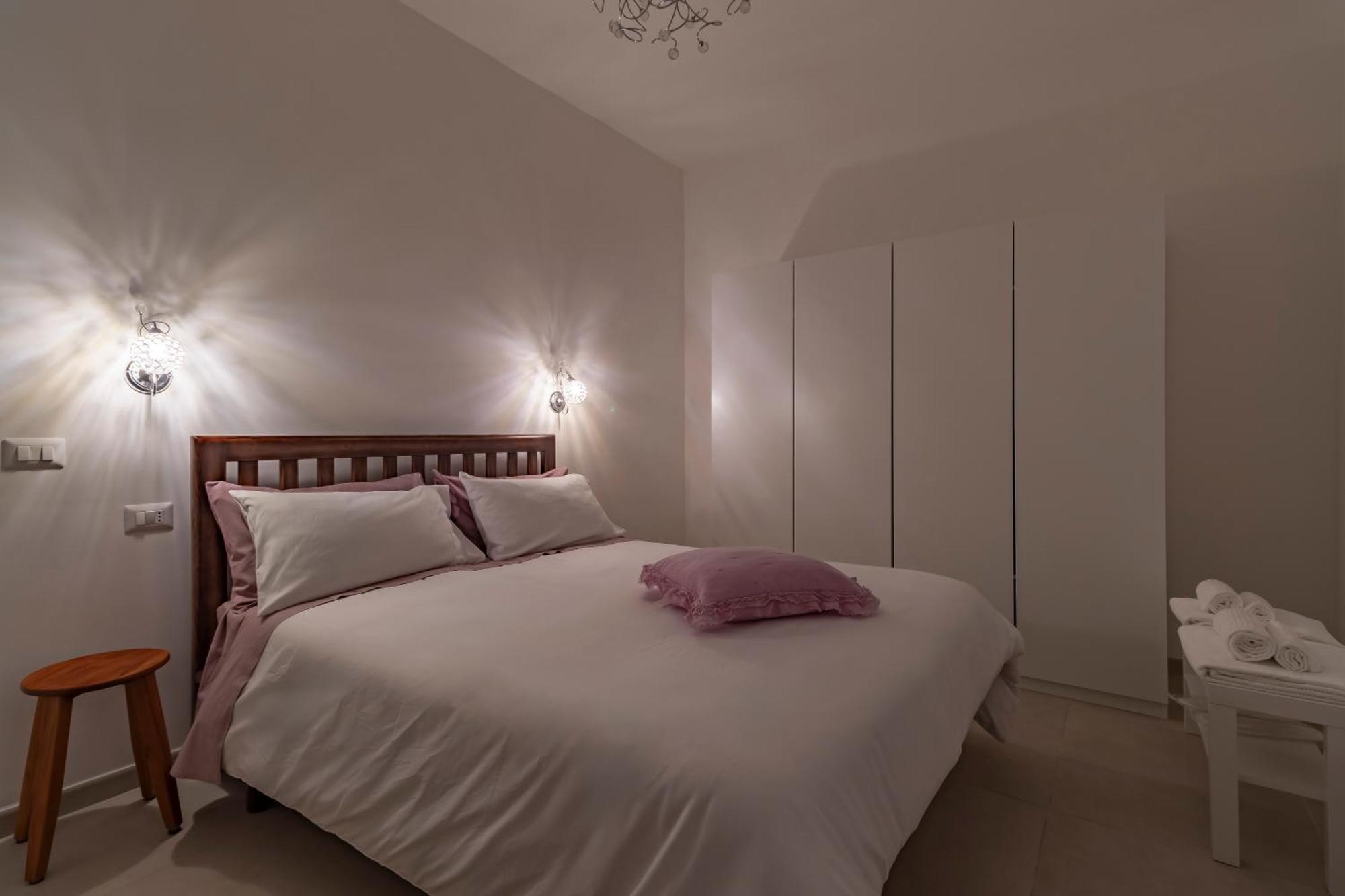 Joy Apartment *