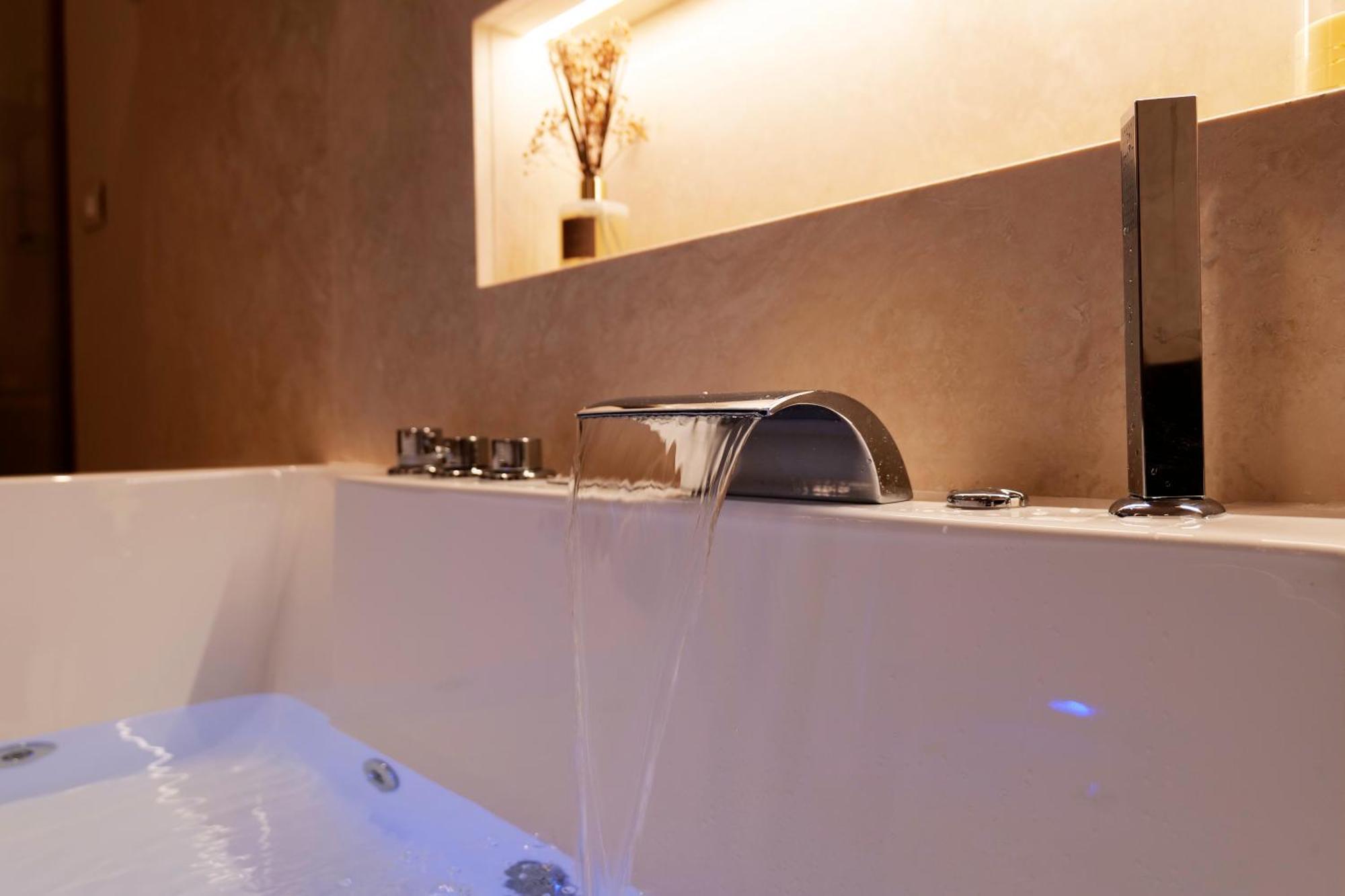 Heysuite Classic - Luxury House - Navona Guest house *