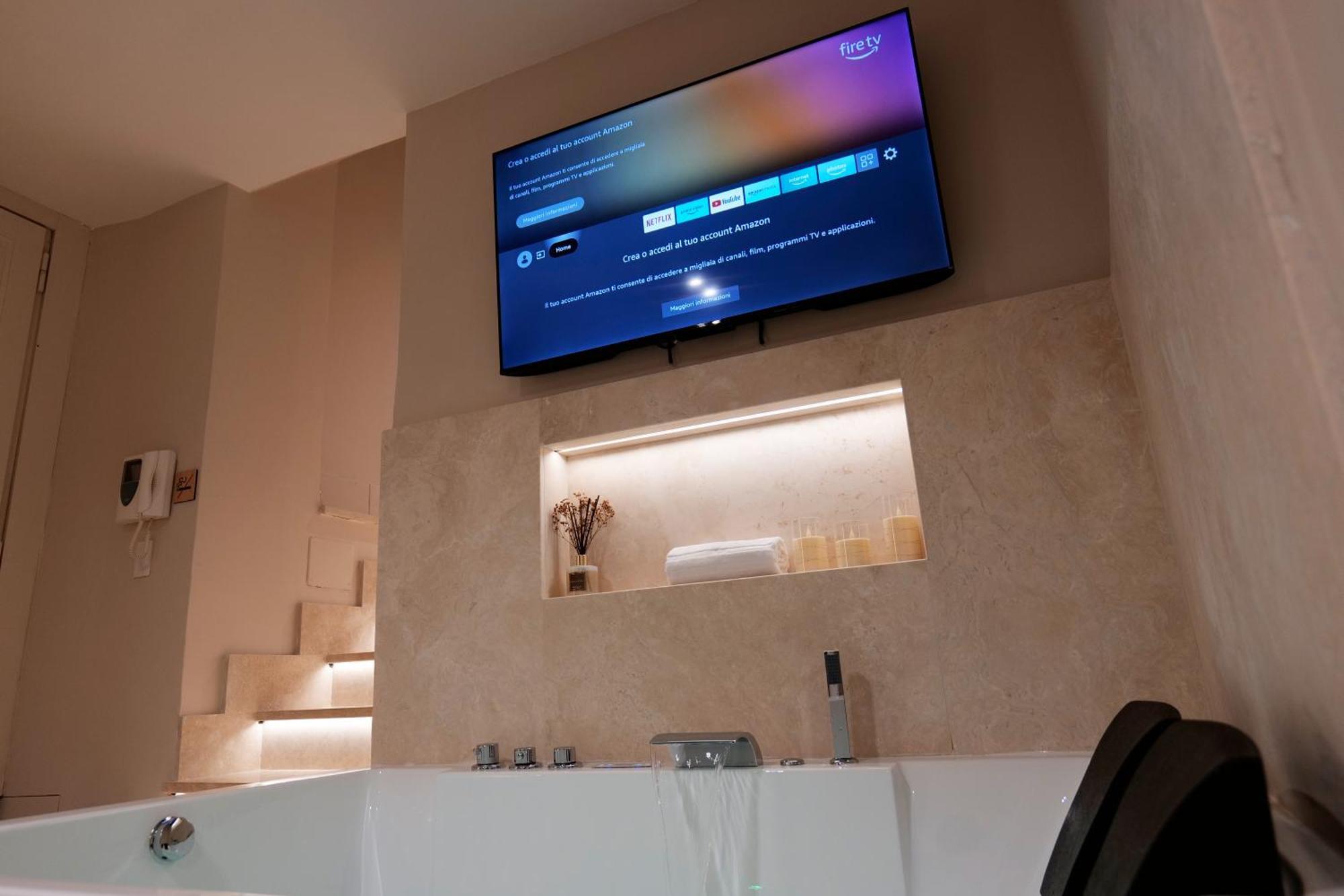 Heysuite Classic - Luxury House - Navona Guest house *