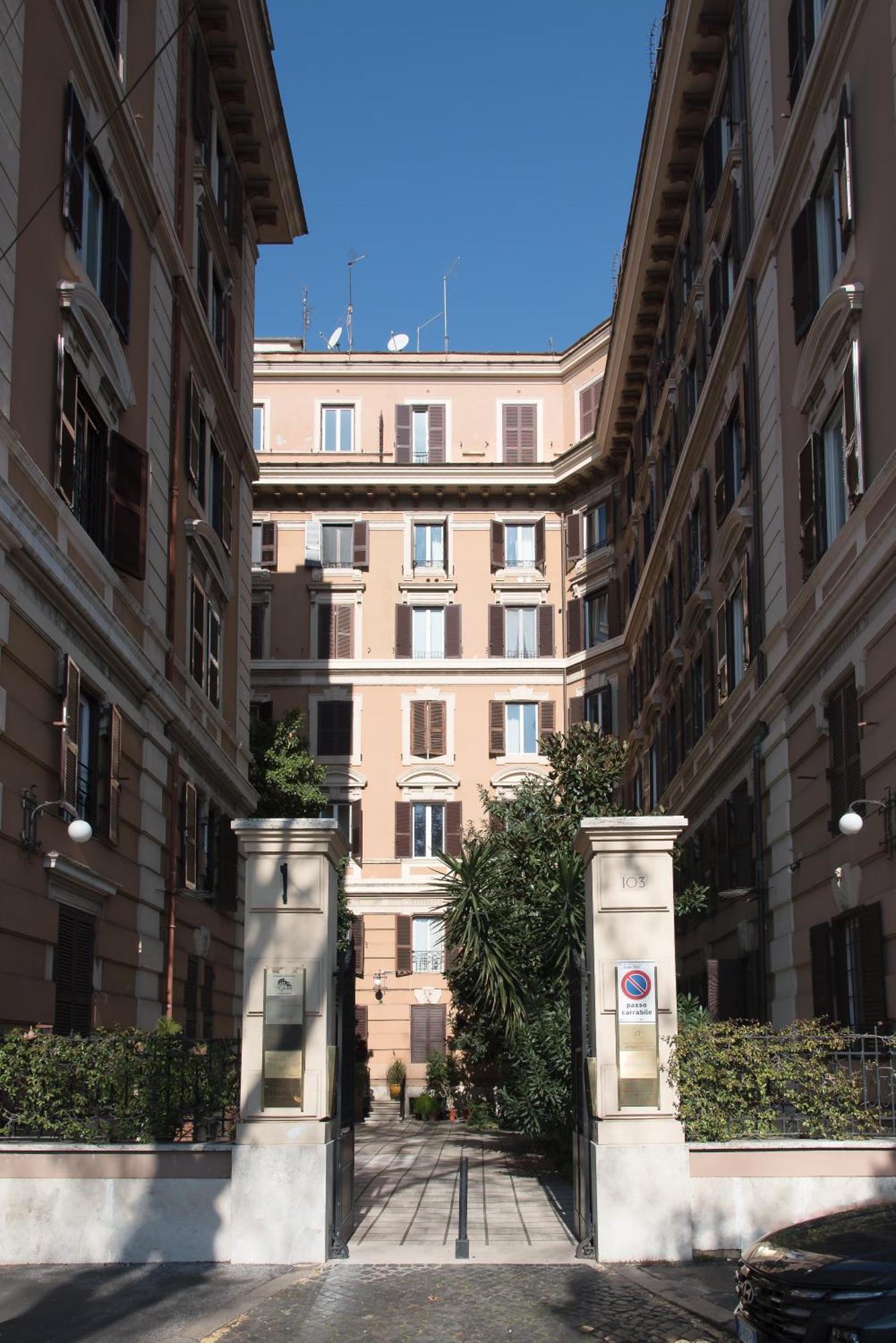 Guest house Colosseum By Glen *