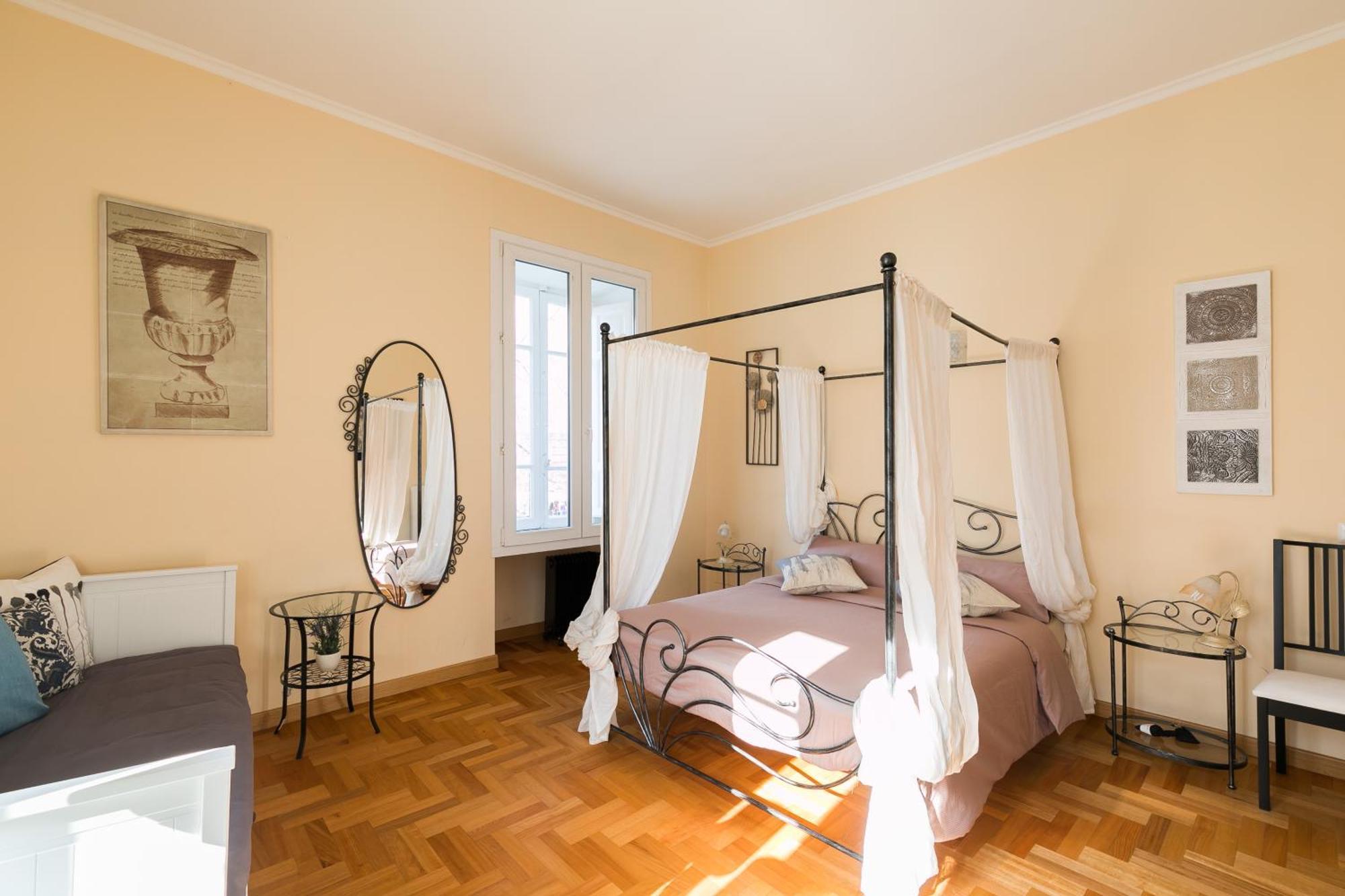 Apartment Domus Giulio Cesare - Vatican Museum Rome
