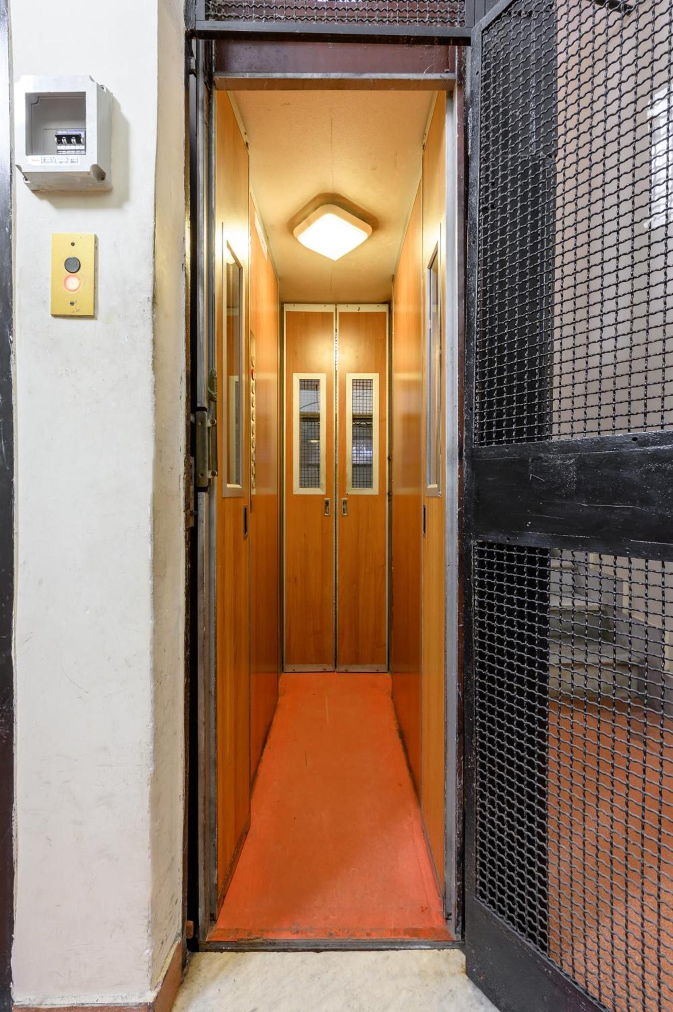 Apartment Crosti