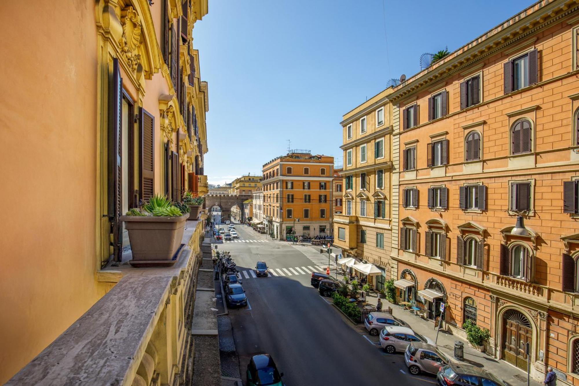 Apartment Porta Castello Charme Rome