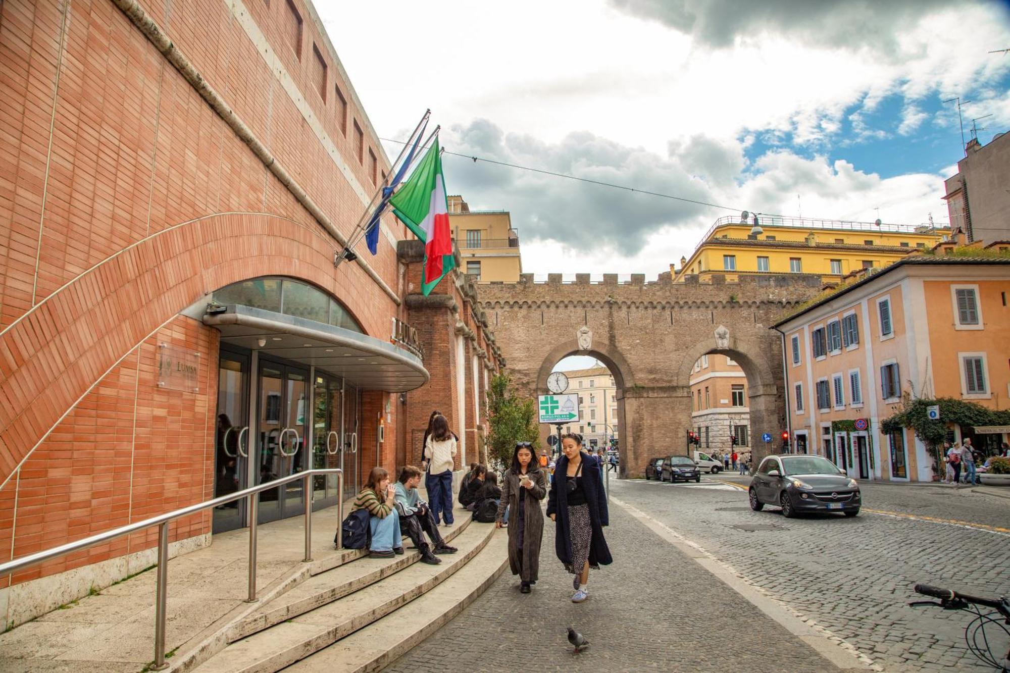 Porta Castello Charme * Rome