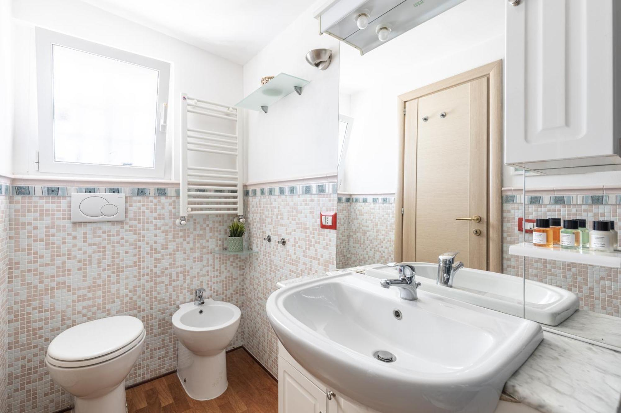 Hostly-salotti Terrace Suite-20min To Vatican Apartment Rome