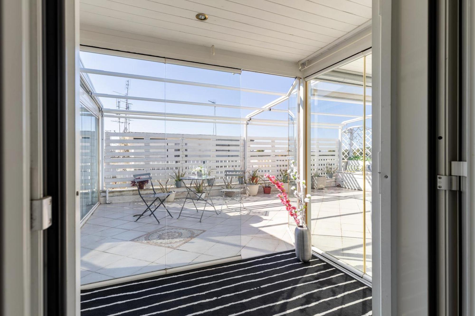 Hostly-salotti Terrace Suite-20min To Vatican Apartment