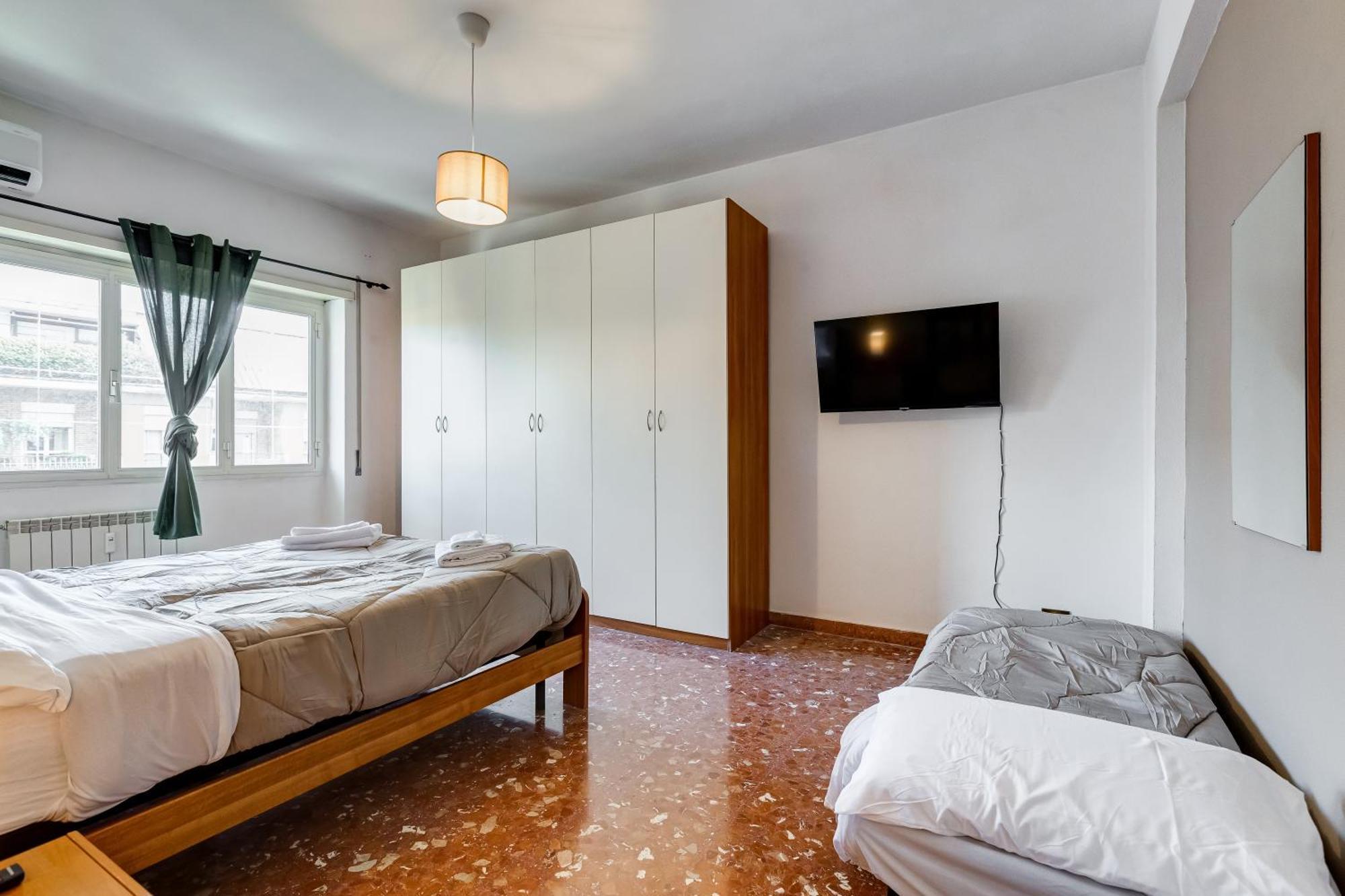 Apartment Near Metro A - Modern Boho Style Apartment