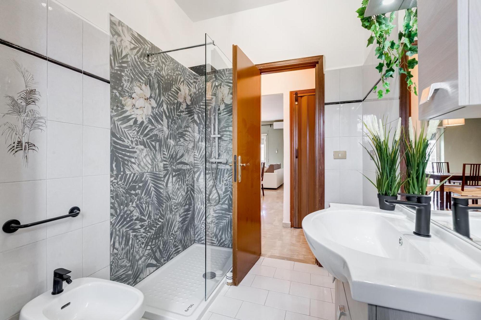 Near Metro A - Modern Boho Style Apartment * Rome