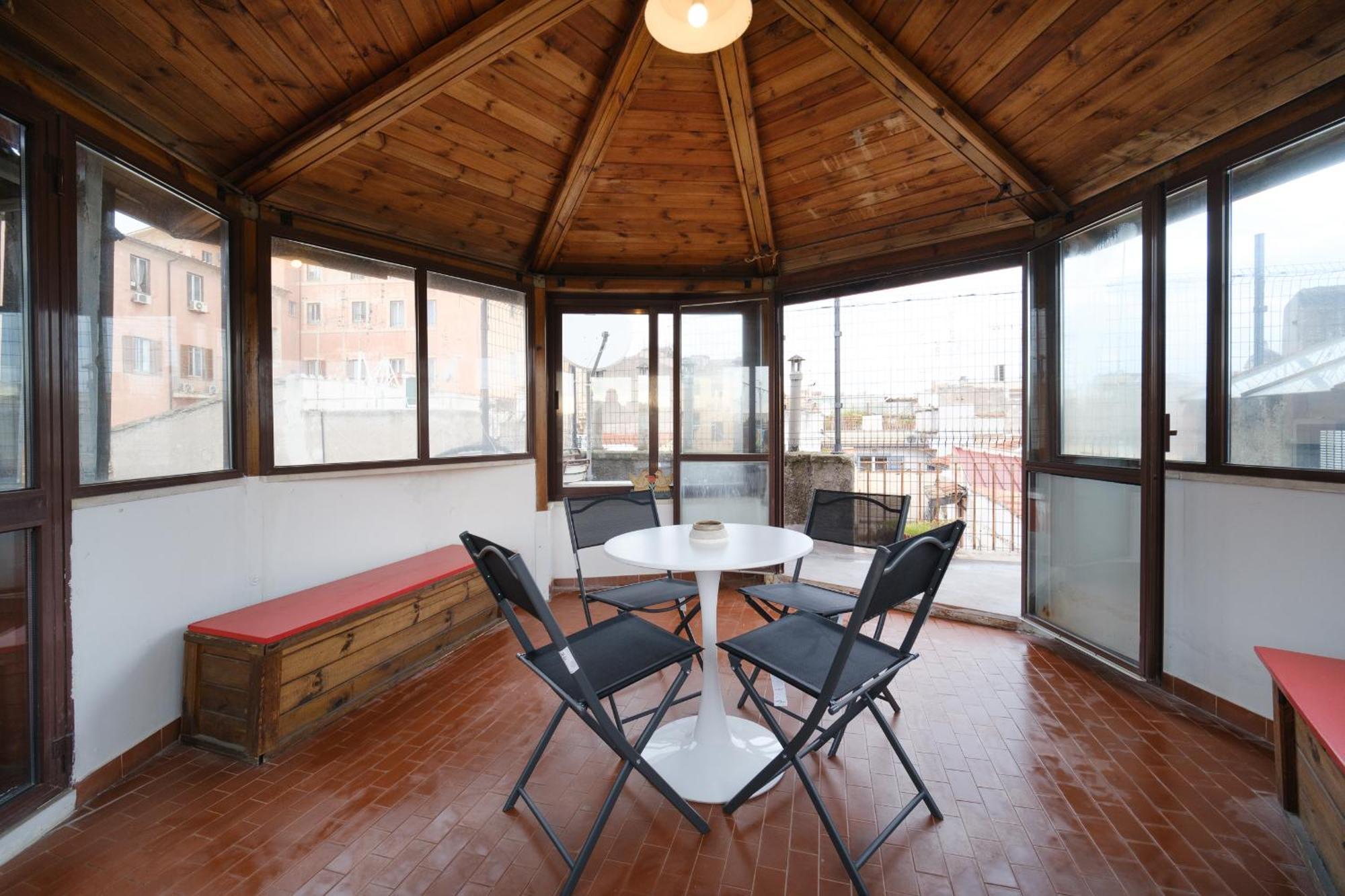 Apartment Monti's View By Buddyrent *