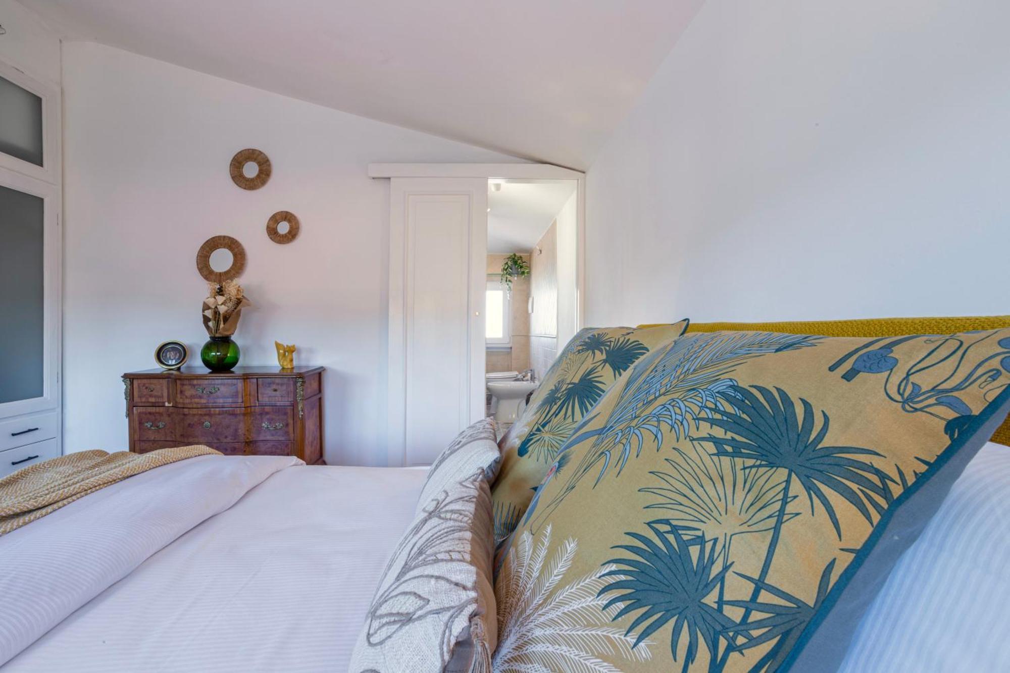 Apartment Isotta - Chic Flat With A Natural View Of *