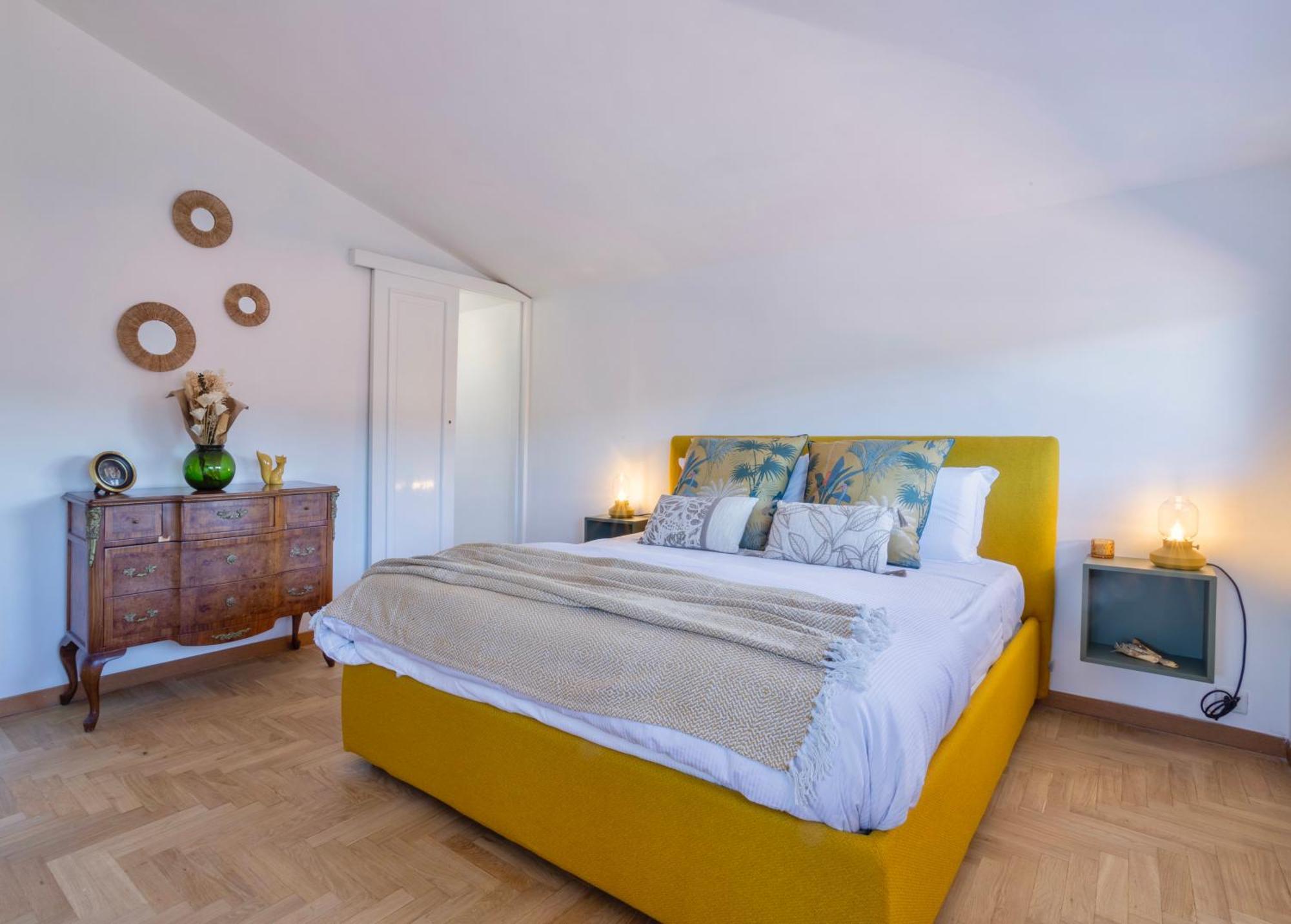Apartment Isotta - Chic Flat With A Natural View Of
