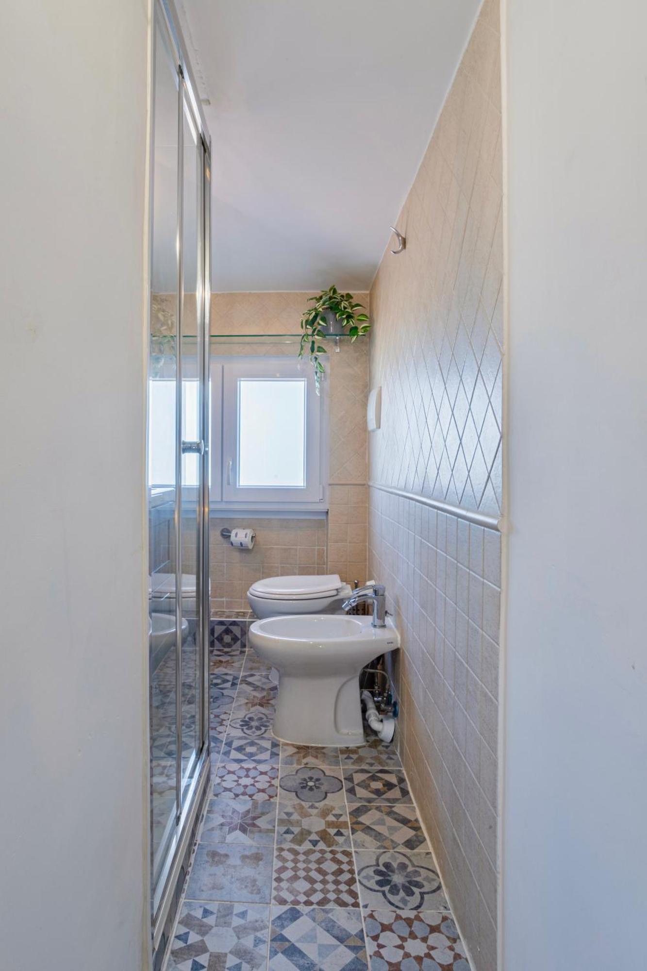 Isotta - Chic Flat With A Natural View Of * Rome