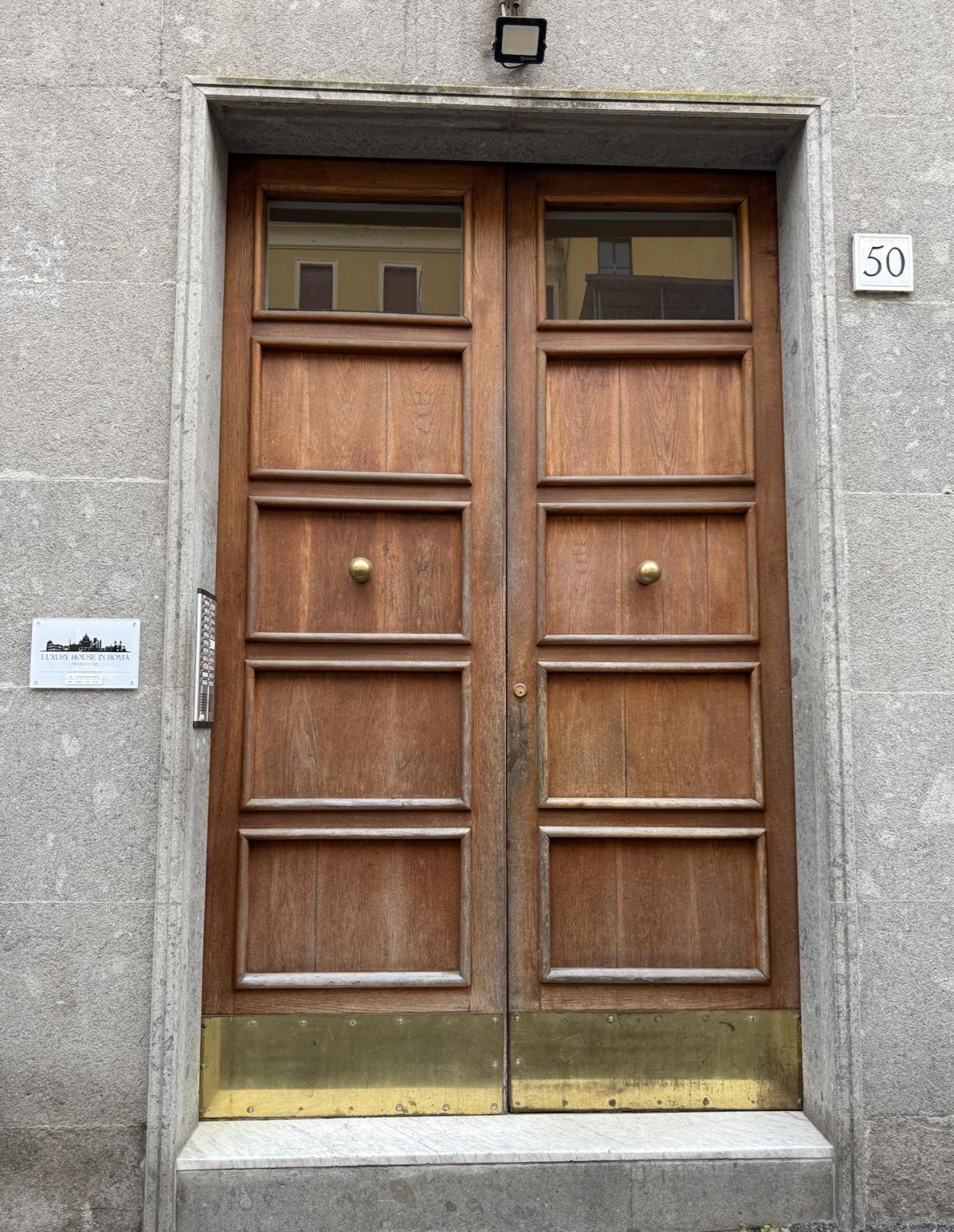 Luxury House In Nicolo V 120 Mq Apartment *