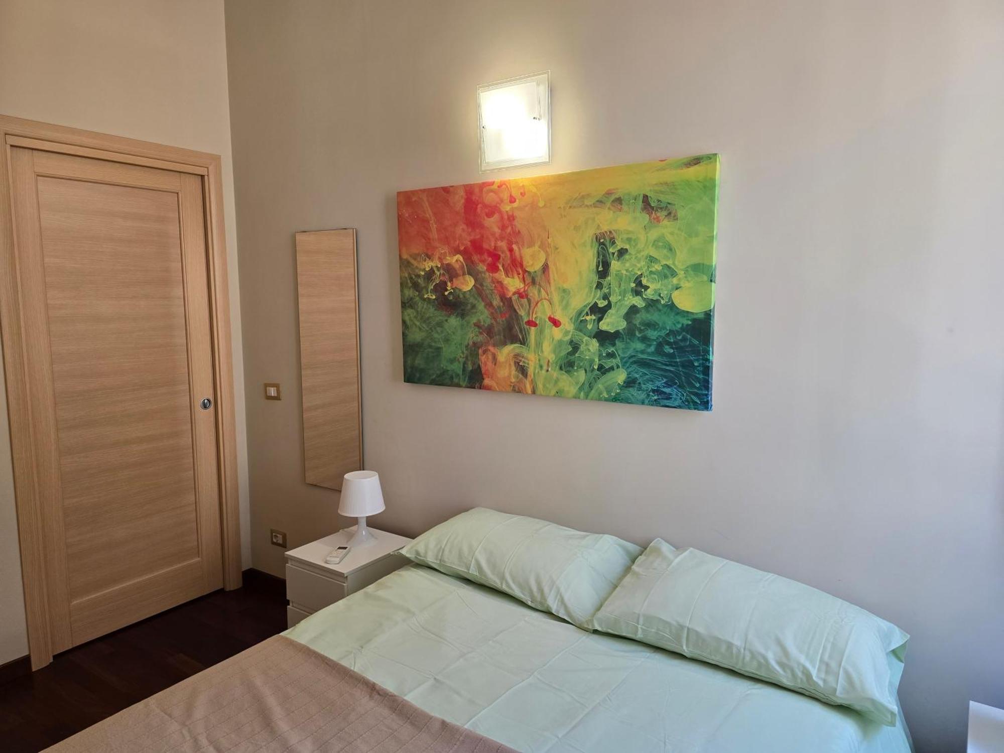Trevi Fountain Big Apartment