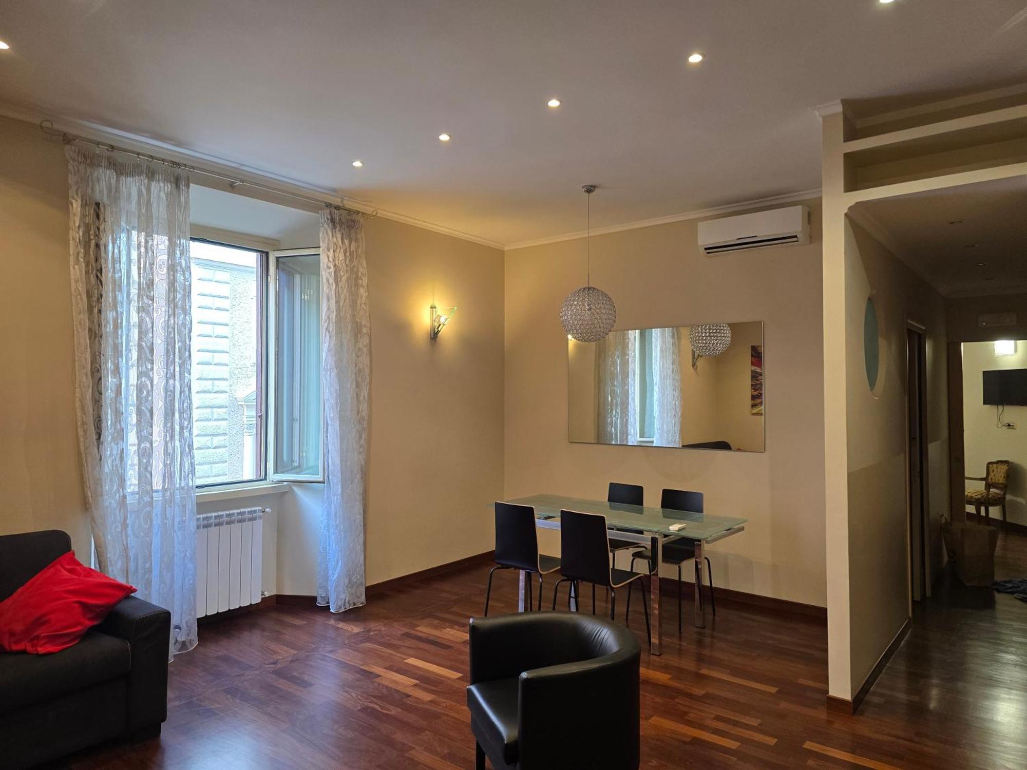 Trevi Fountain Big Apartment * Rome