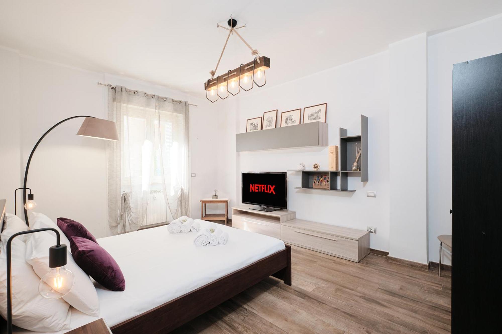 Apartment A Few Minutes From The Colosseum - Free Wi-fi & Netflix