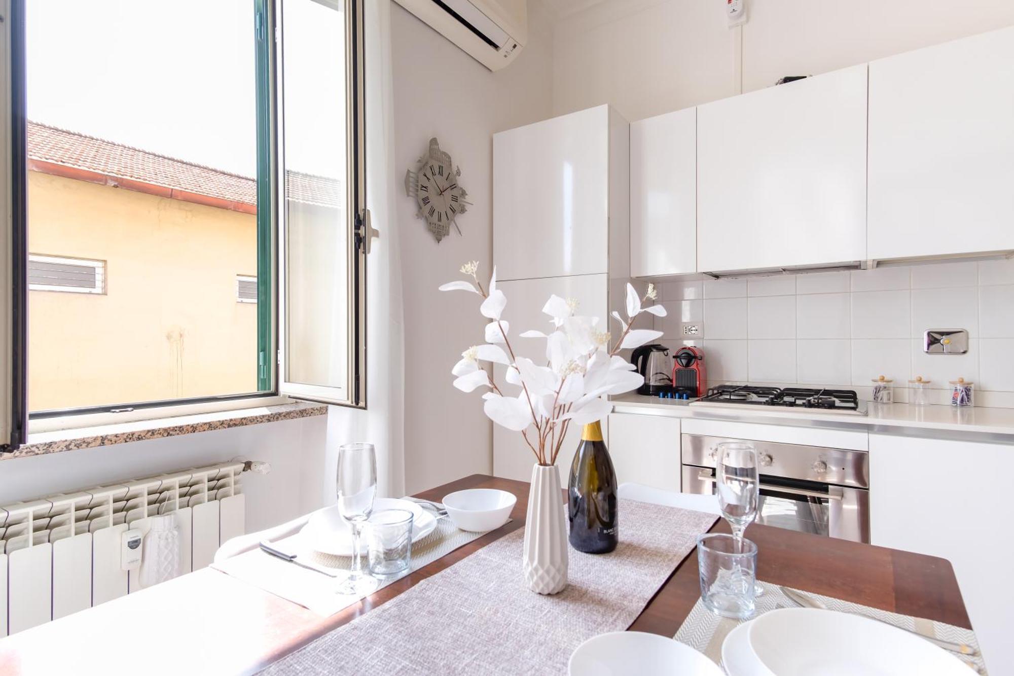 Apartment Elegantis Labicana - Few Steps From The Colosseum