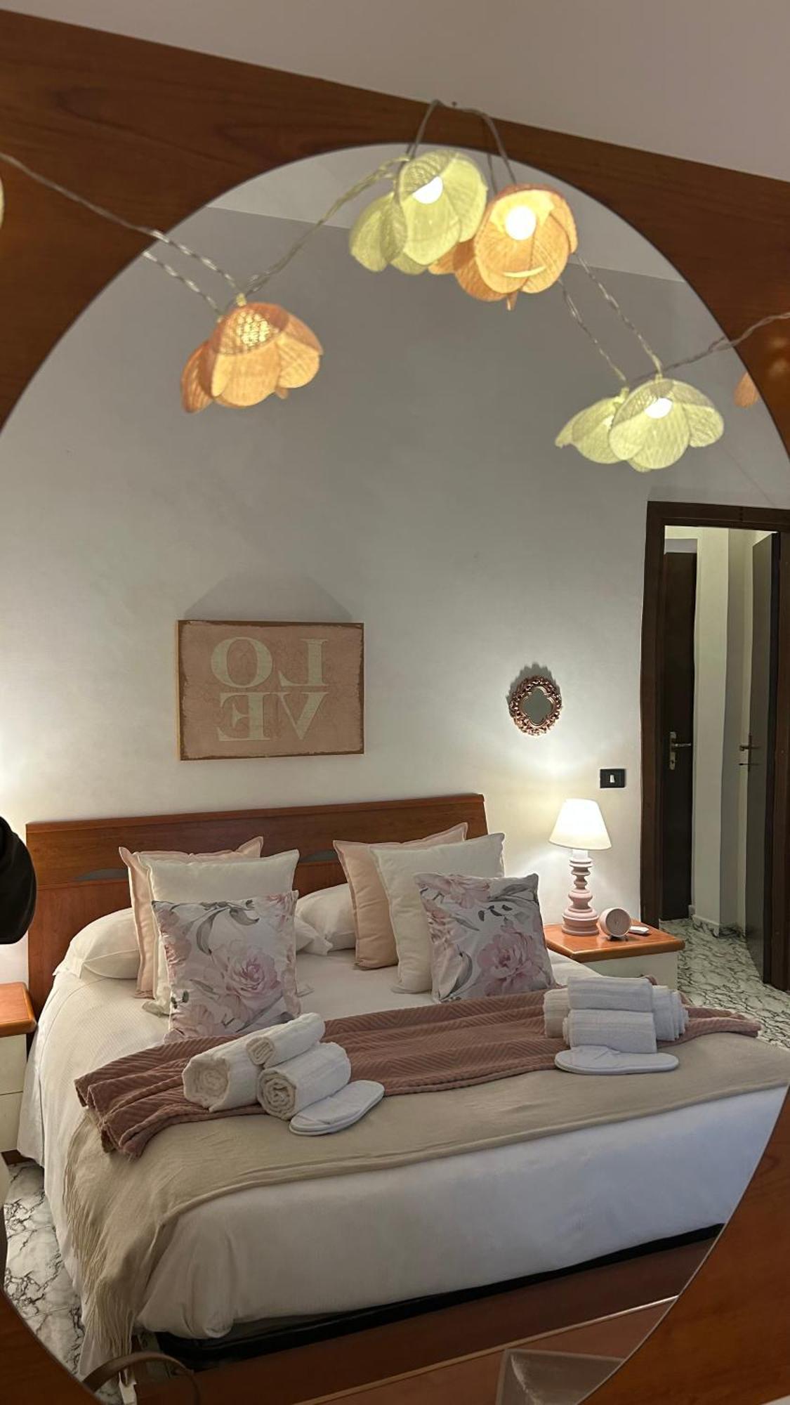 Romantica Laterano Apartment Rome