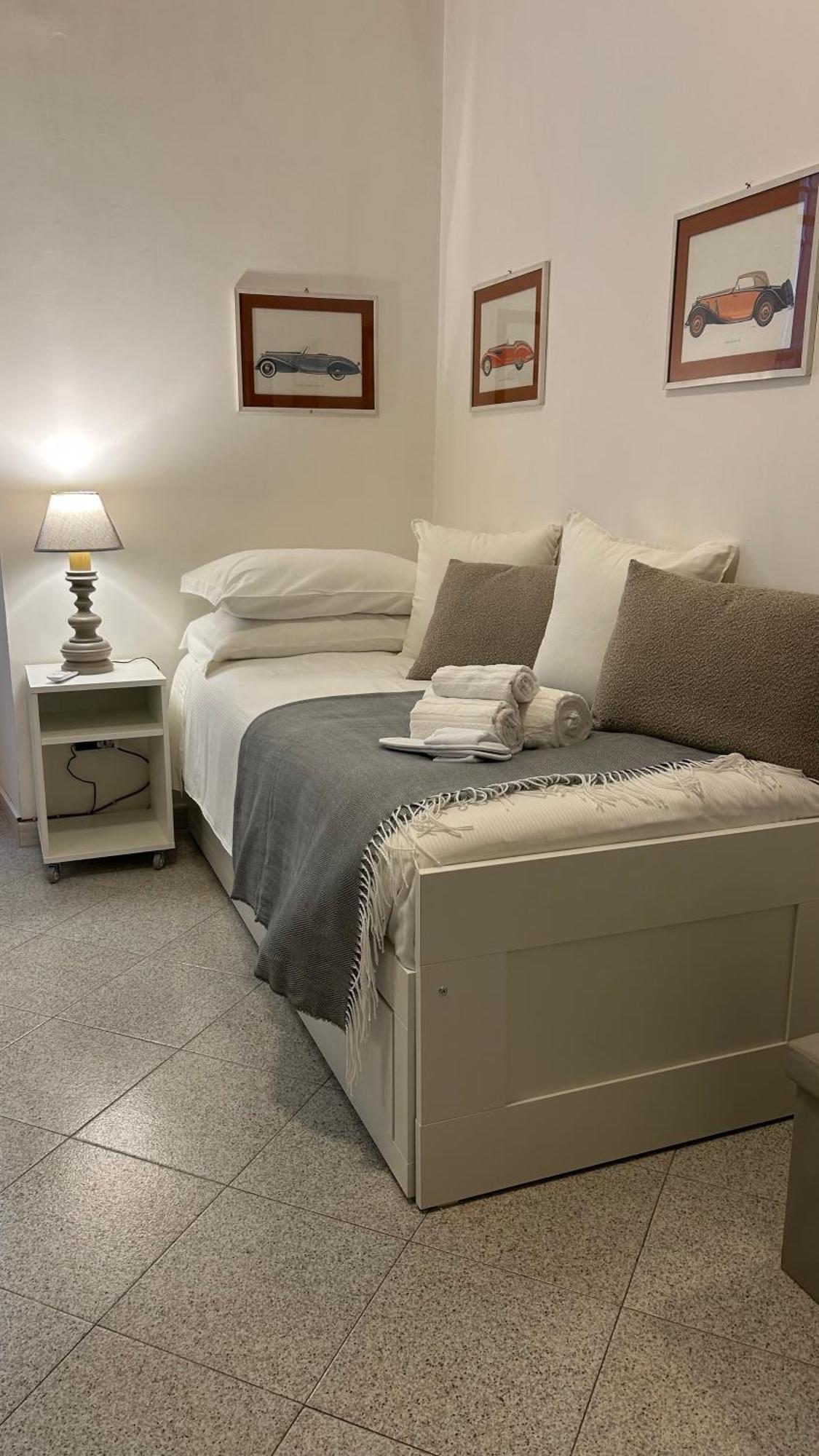 Romantica Laterano Apartment *