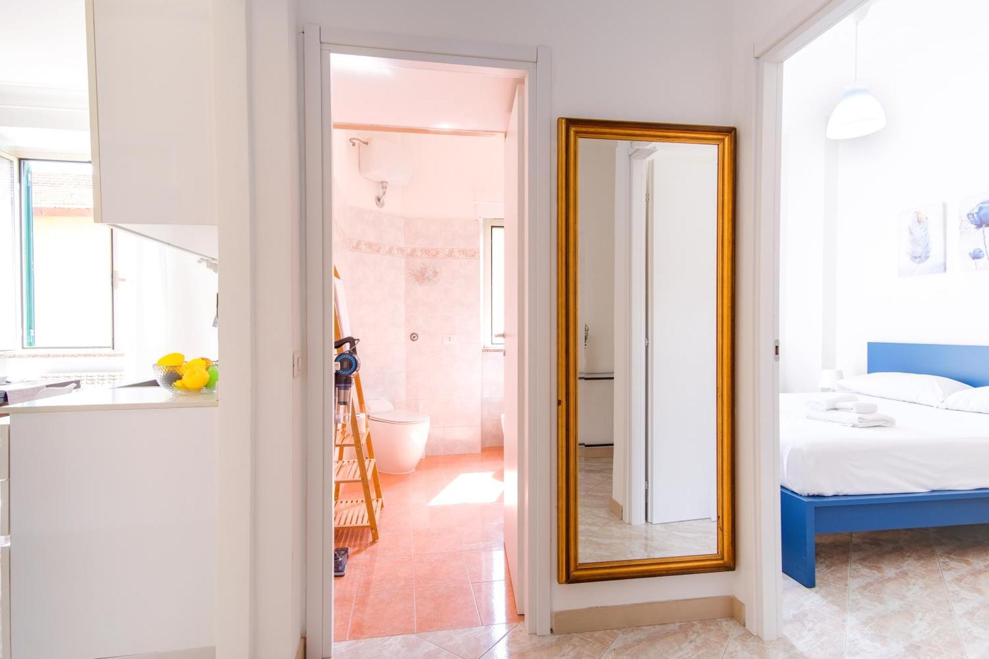 Apartment Elegantis Labicana - Few Steps From The Colosseum