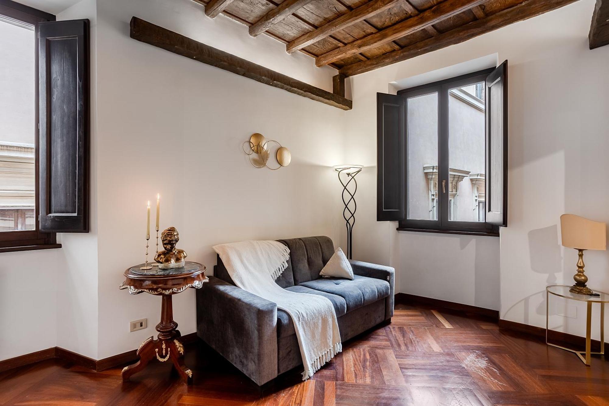 Trevi Fountain Stylish Apartment Rome