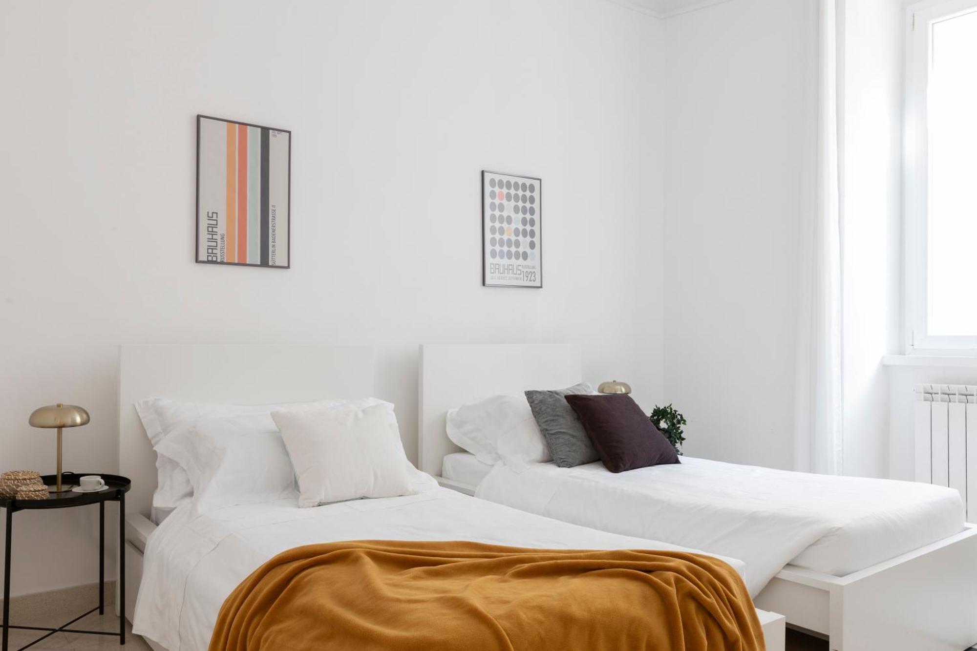 Apartment The Rent - Sunny Three-bedroom Near Ottaviano Metro Stop Rome