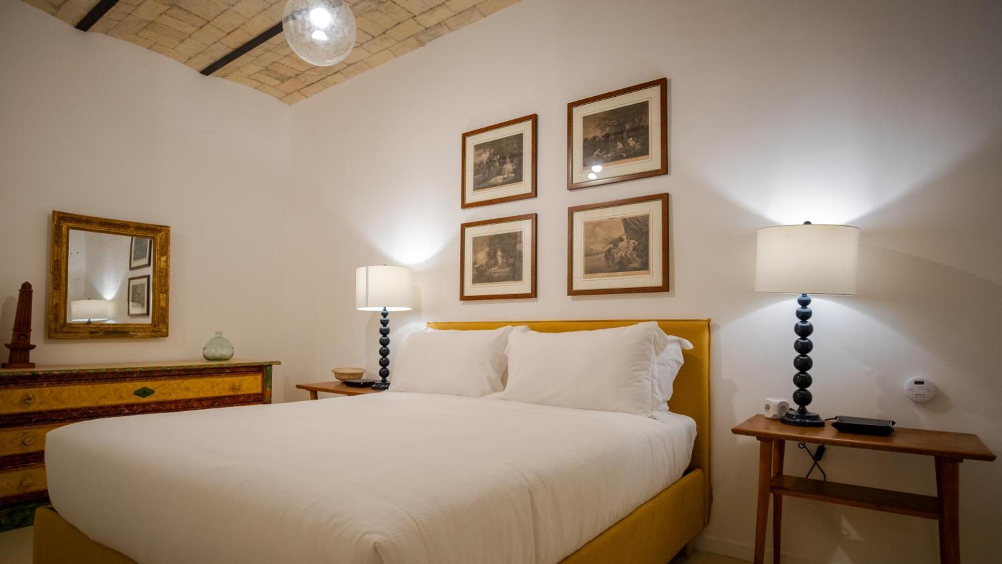 Domus Oro Nel Cuore Di Apartment *