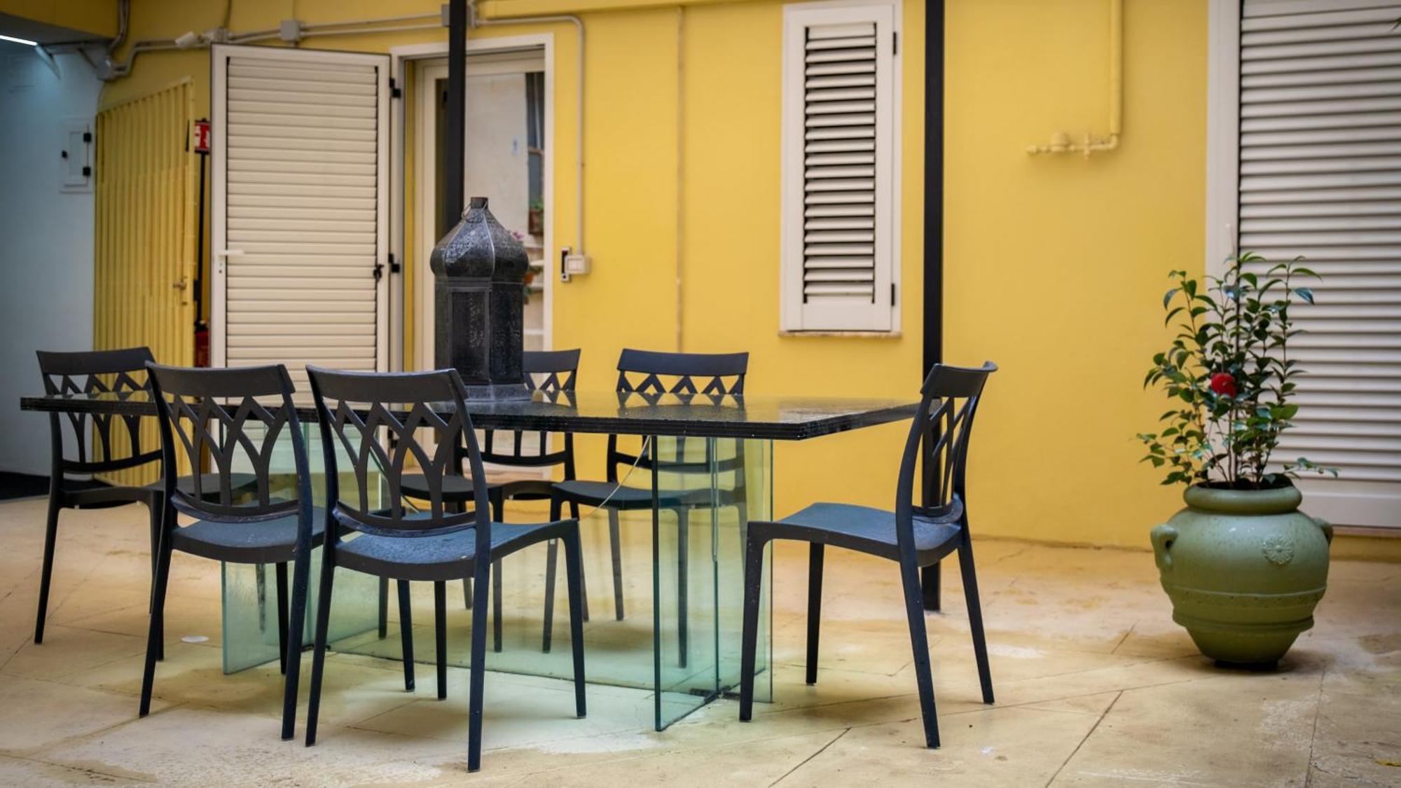 Domus Oro Nel Cuore Di Apartment
