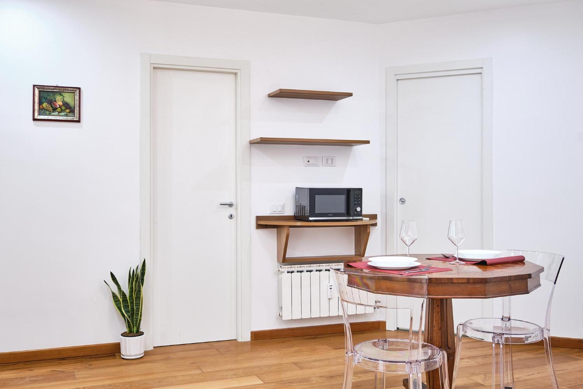 2nd Level Apartment Rome