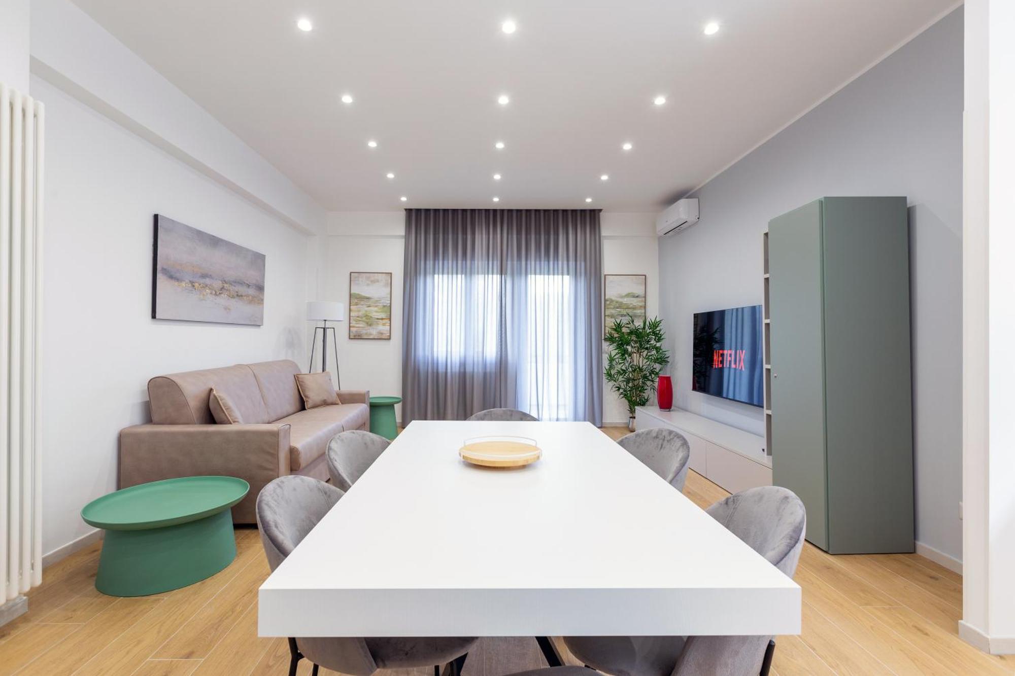 Luciano Primavera Apartment *