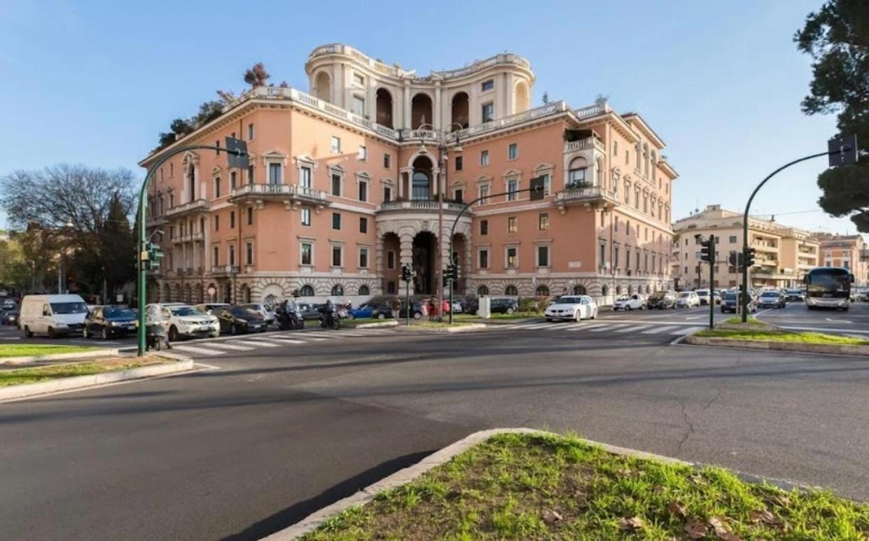 Domus Giulio Guest house *