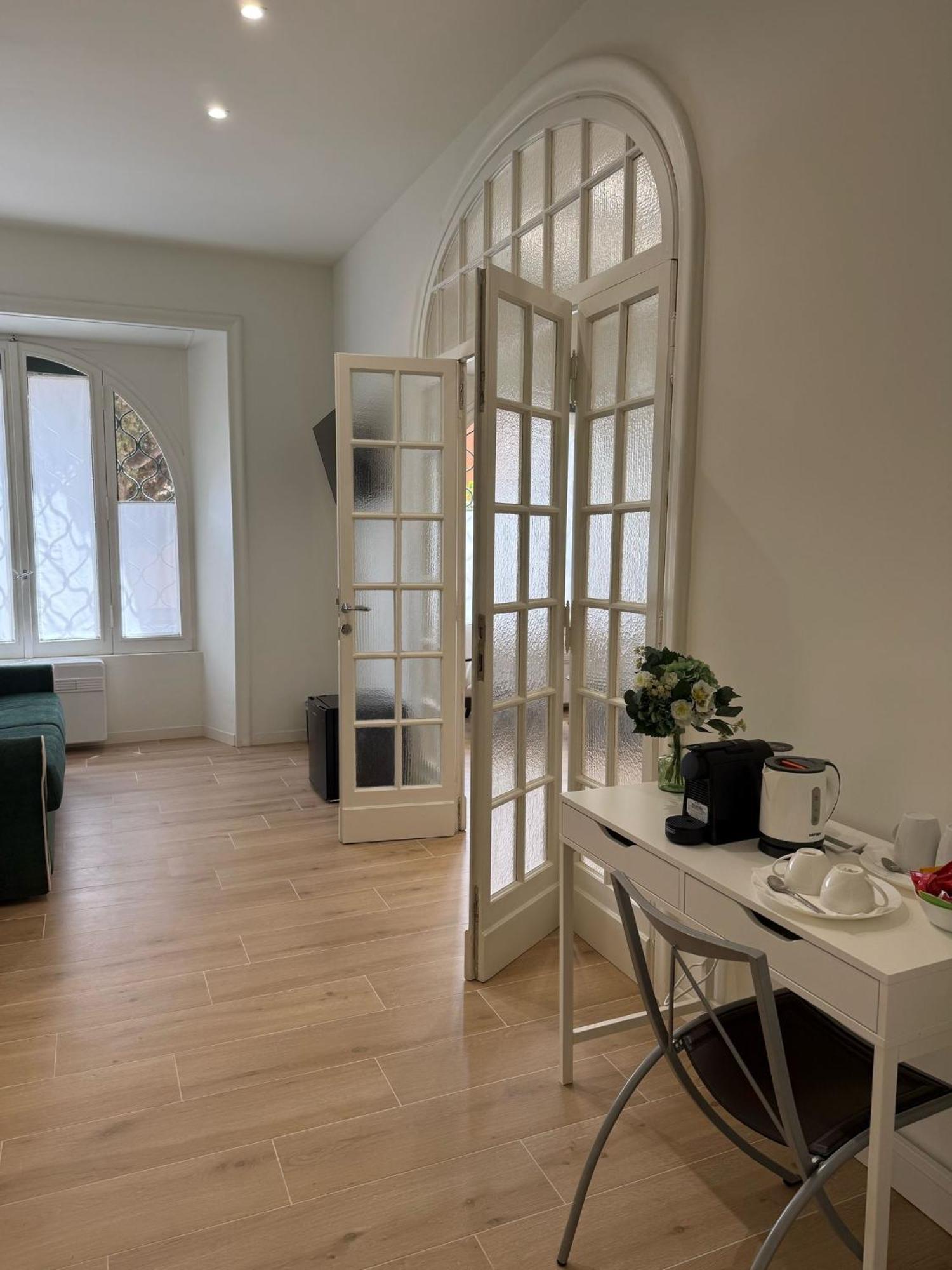 Domus Giulio Guest house