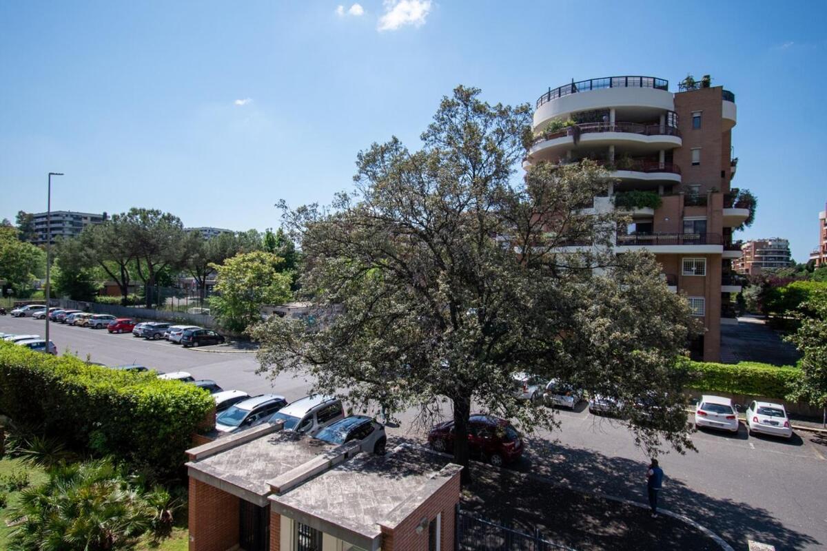 Life - New Eur Torrino Apartment