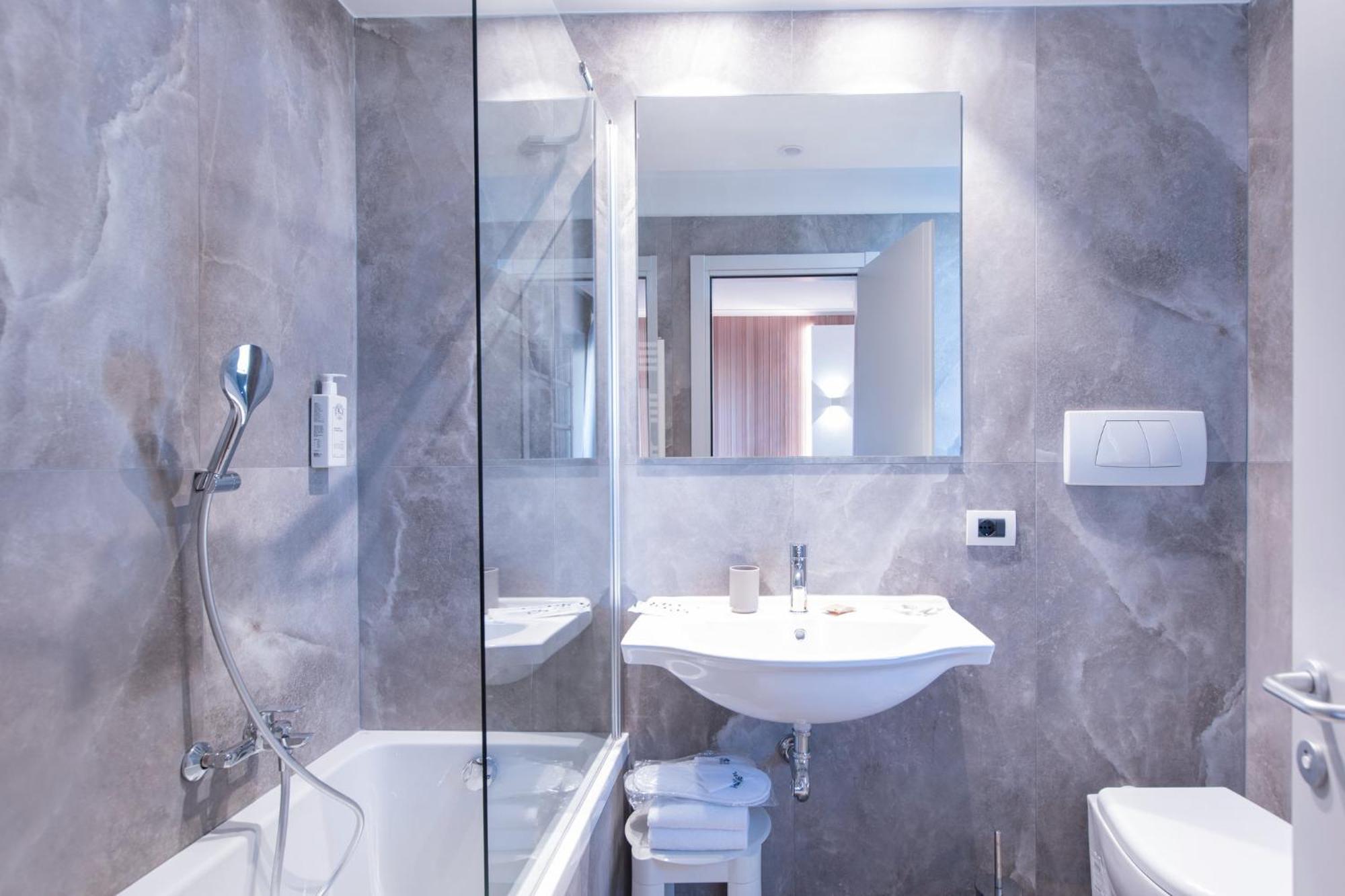 Garner Hotel Rome Aurelia By Ihg 4*