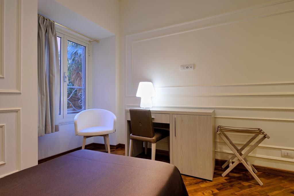 Gasthuis Lory House