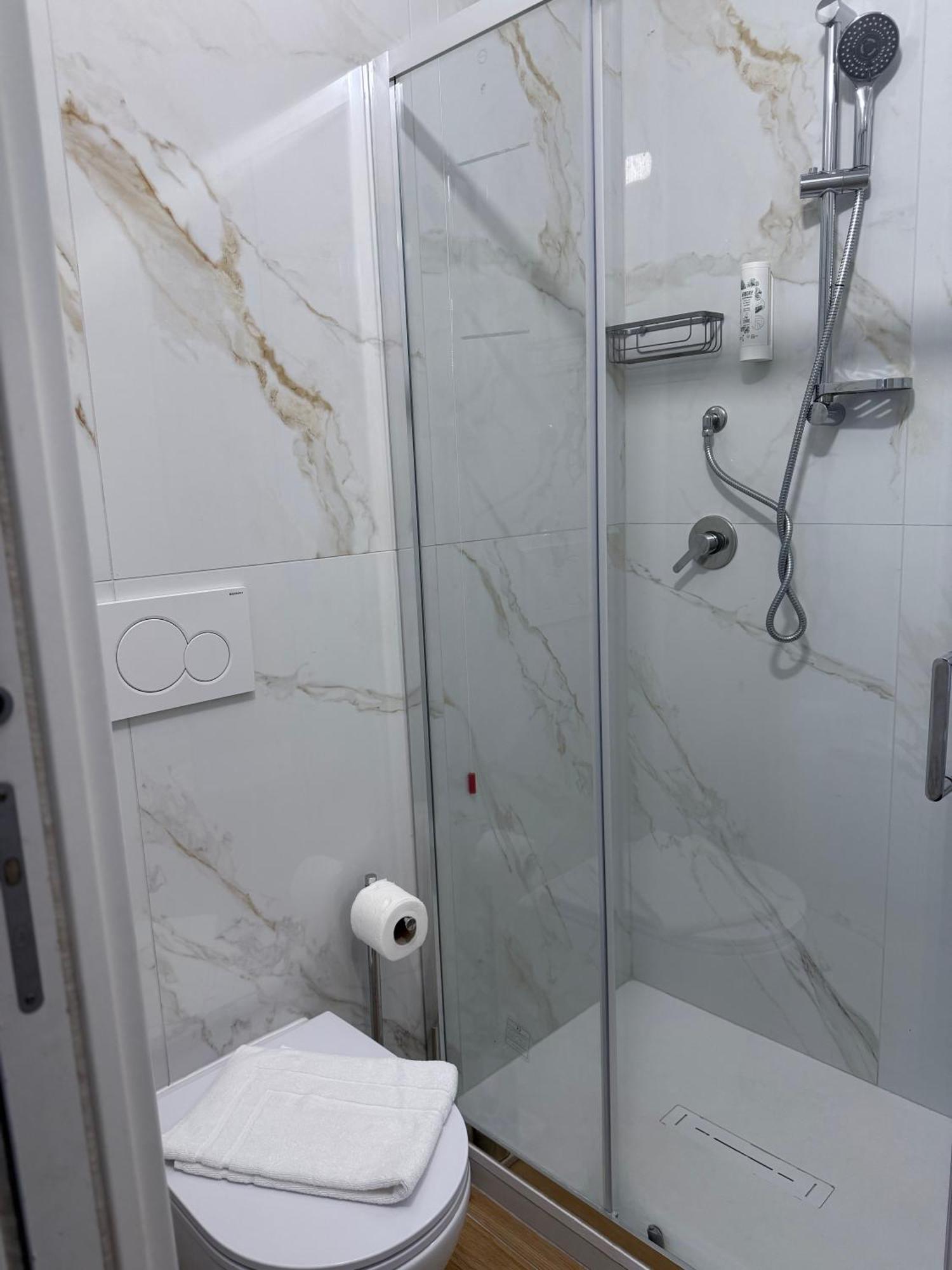 Tiburtina Bed & Breakfast *