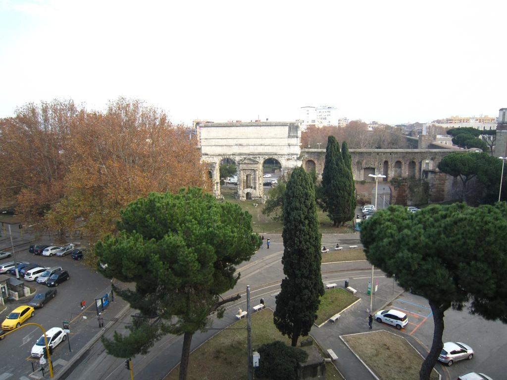 Adelina Gasthuis Rome