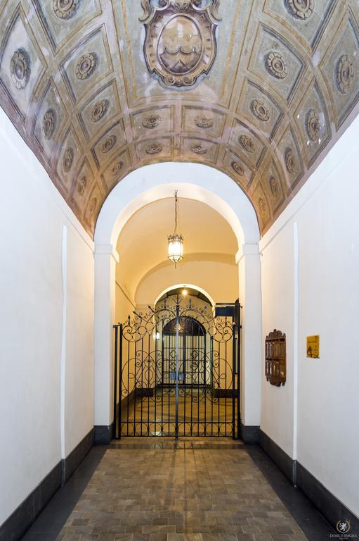 Guest house Domus Spagna Condotti Imperial Rome
