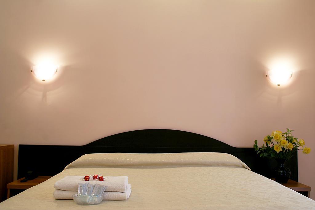 Premier Cavour 3* Roma