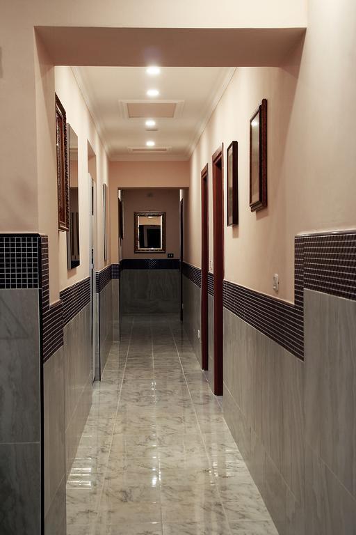 Premier Cavour Roma