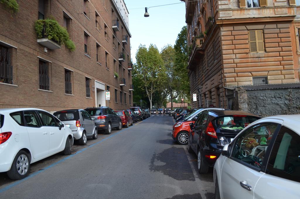 Domus Chiara Al Colosseo Appartement Rome
