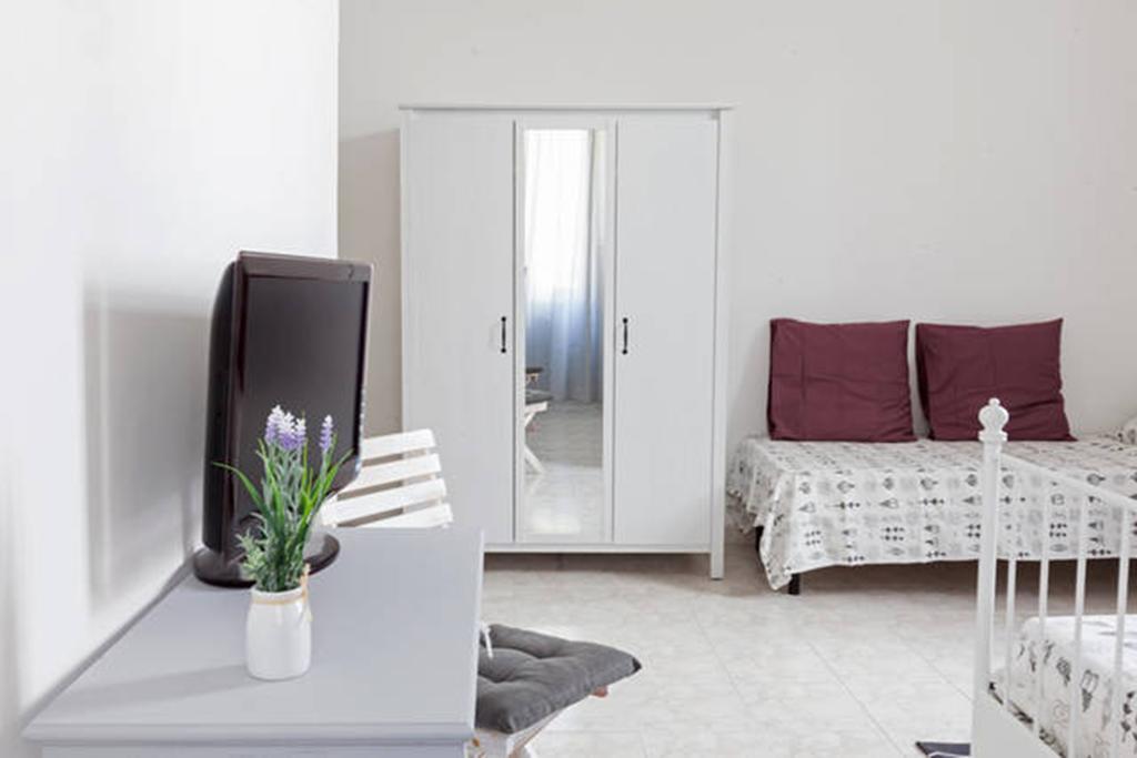 Domus Merulana Couette-café 3*