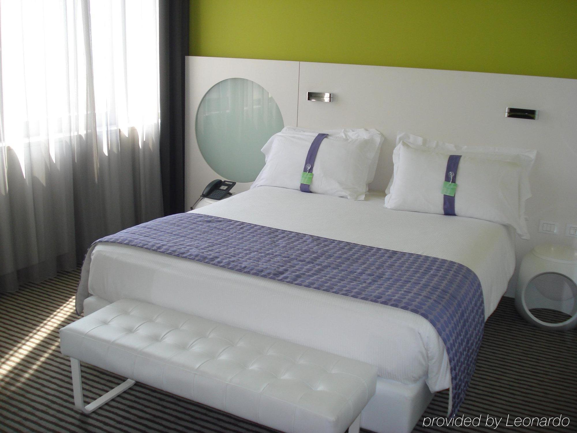 Pisana 4* Rome