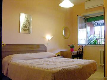 Domus Mea Hotel Rome