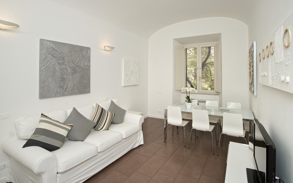 Germanico Maxi * Rome