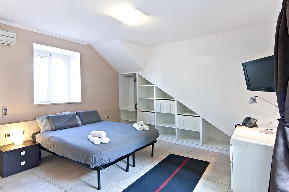 Aurelia Vatican 3* Rome