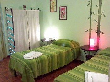 Sixbeds Guest house 2*