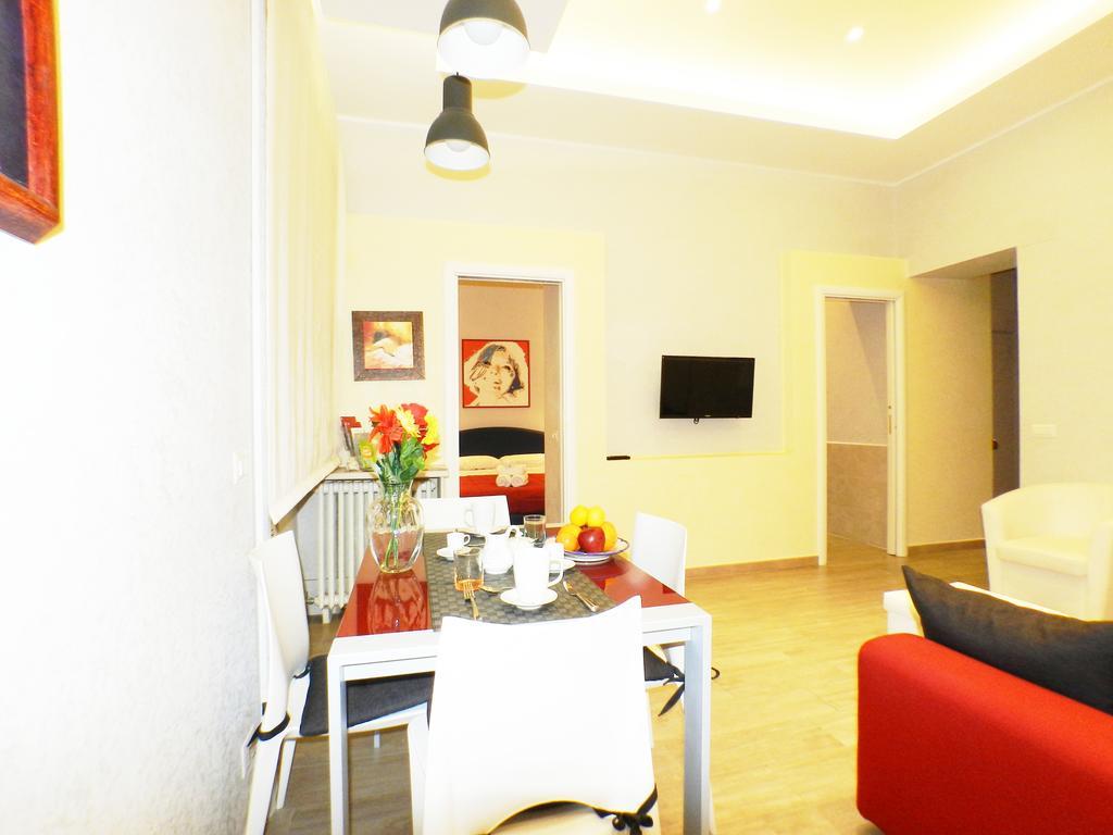 La Casa Della Divina Rome
