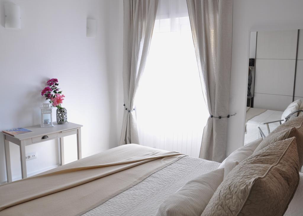 Maison Romana Apartment